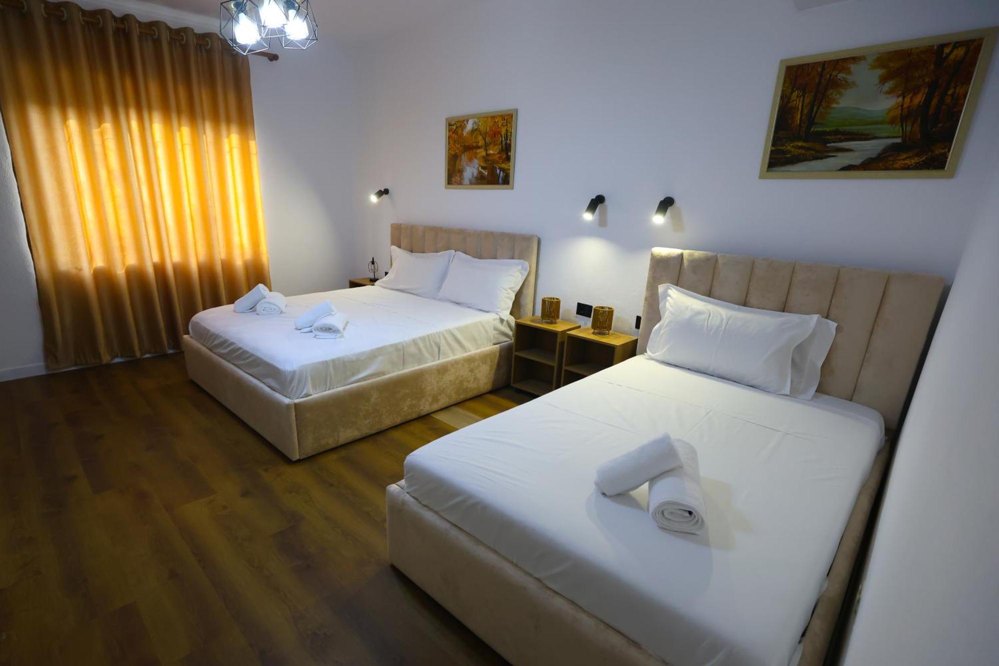 Vila Alizee Hotel Tirana Exterior photo